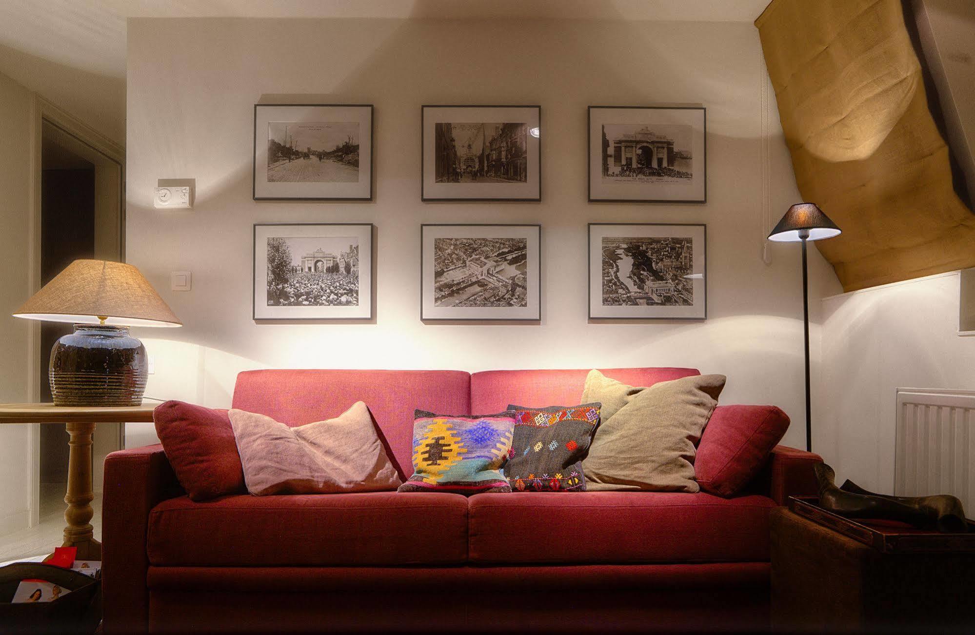 Menin Gate House Villa อีปส์ ภายนอก รูปภาพ